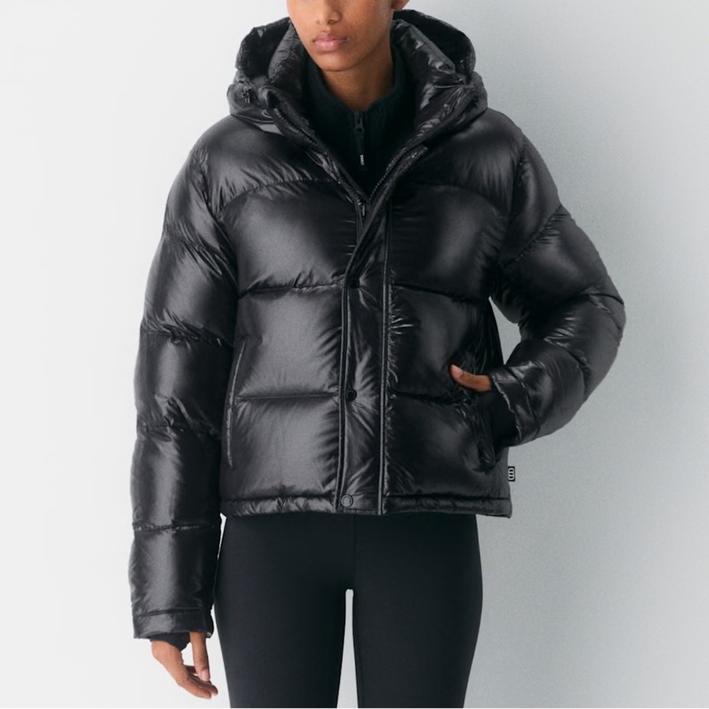 Artizia The Super Puff™ Shorty Hi-Gloss Black Size XL